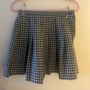 Black and White Plaid Mini School Girl Skirt
